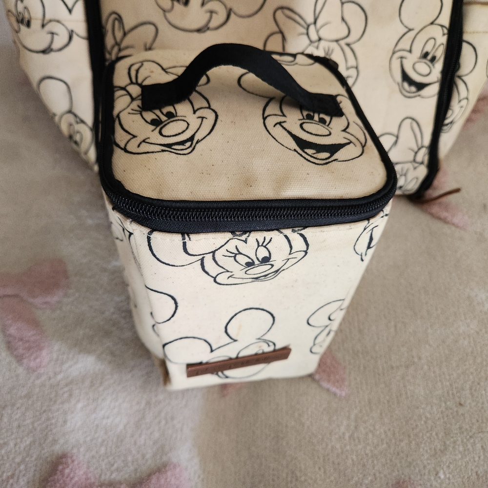 Petunia Pickle Bottom Cream and Black Diaper Bag - Picture 6 of 9